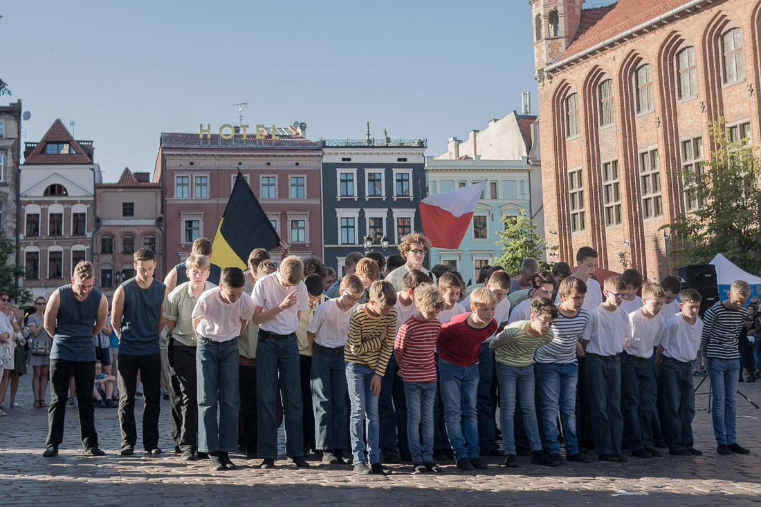 anna rusilko fotografia photography flagdancegroup symbolica belgijski taniec z flagami