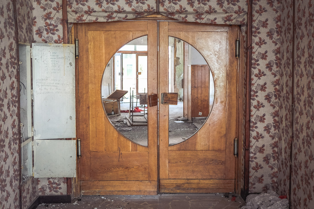anna rusilko fotografia photography urbex opuszczony hotel abandoned hotel okrąglaki