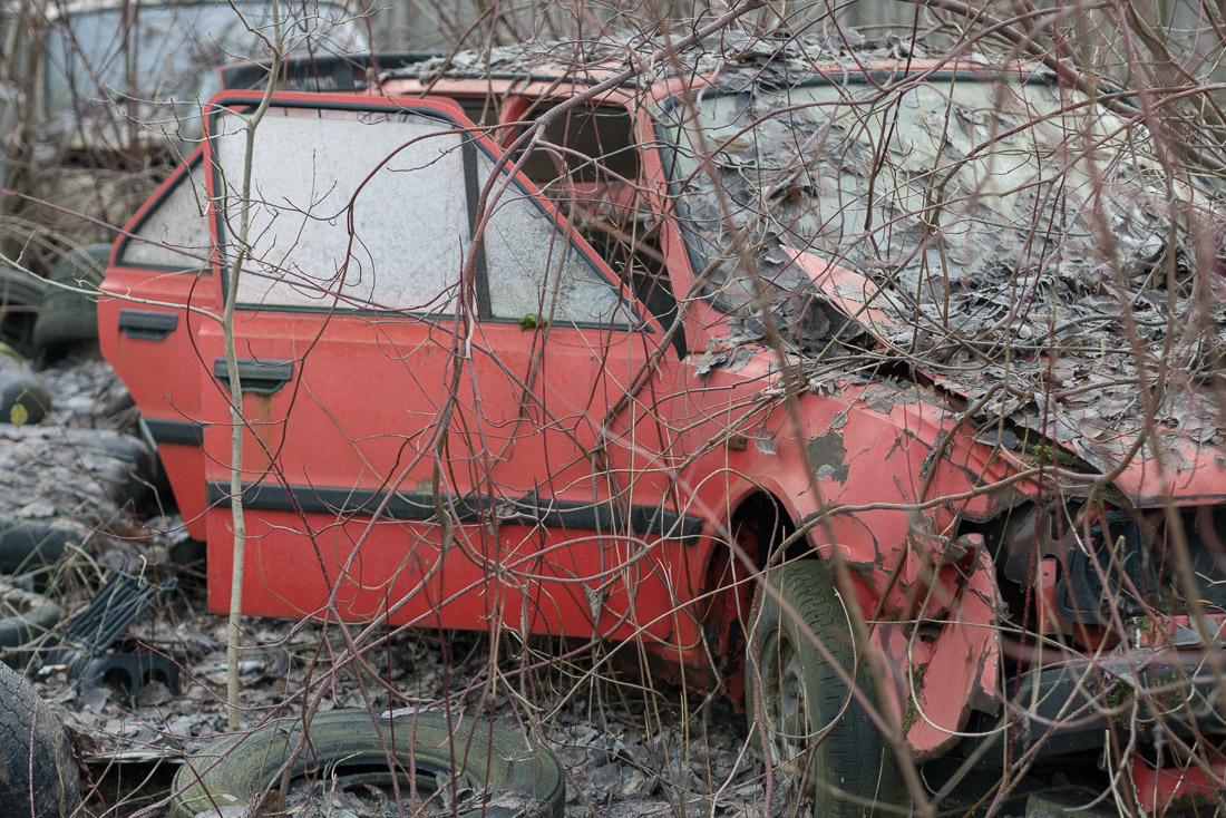 anna rusilko fotografia photography opuszczone samochody cmentarzysko abandoned cars urbex