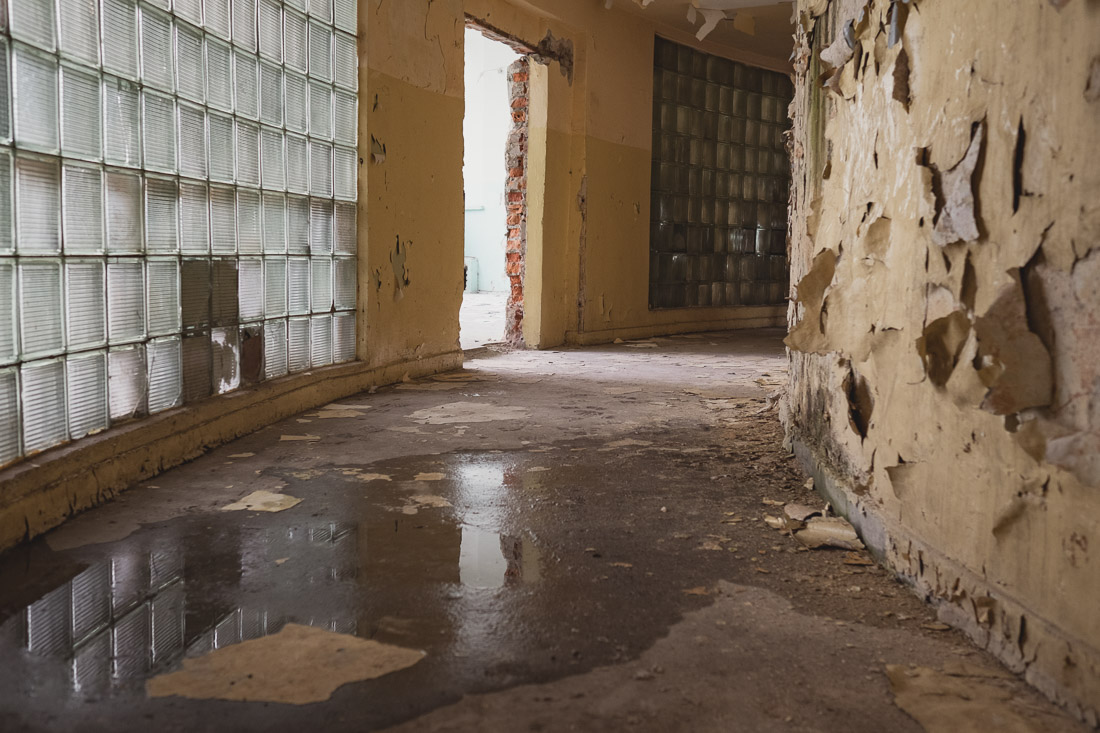 anna rusiłko fotografia photography opuszczona szkoła abandoned school urbex